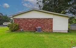924 CRESTVIEW LANE, ADAMSVILLE, AL 35005