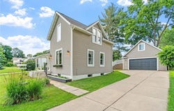 638 7th Street W, Hastings, MN 55033