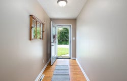 1704 E Latoka Street, Springfield, MO 65804