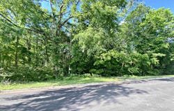 7808 LAURA STREET, LEEDS, AL 35094