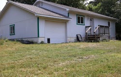 3987 County Road 2350, Pomona, MO 65789