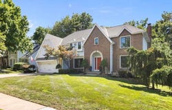 12312 Nieman Road, Overland Park, KS 66213