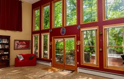31 Cherokee Drive, Girard, OH 44420