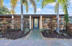 2117 NW 2nd Ave, Wilton Manors, FL 33311