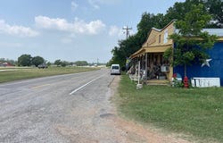 108 Thigpen Street, Carmine, TX 78932