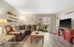 2910 Vineyards Parkway, Branson, MO 65616