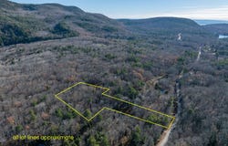 111 Start Road, Camden, ME 04843