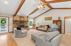 802 Polk Road 76 E, Mena, AR 71953