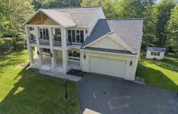 79 Glass Lake Road, Averill Park, NY 12018