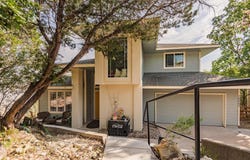 18607 Lakeland DR, Point Venture, TX 78645
