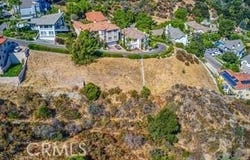 24844 bella vista, Newhall, CA 91321