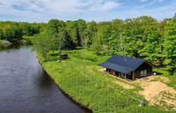 4403 N River, Gulliver, MI 49840