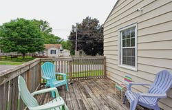910 N 5th Avenue W, Newton, IA 50208