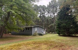 1822 Potato Neck Road, Port Haywood, VA 23138