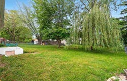 3339 Lower West Branch Rd, IowaCity, IA 52245