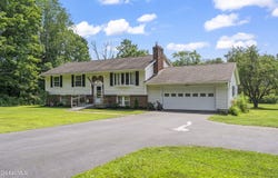 1046 Kania Road, Galway, NY 12010