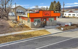 289 N Main St, Loa, UT 84747