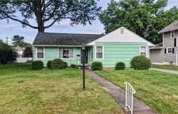 1016 Dover Avenue, Dover, OH 44622