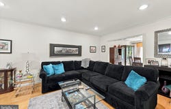 11 CHABLIS Court, MARLTON, NJ 08053