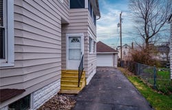 10501 Park Heights Avenue, Garfield Heights, OH 44125