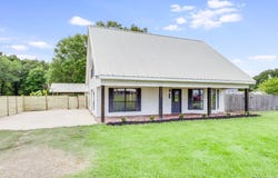 204 Austin Rd, Youngsville, LA 70592