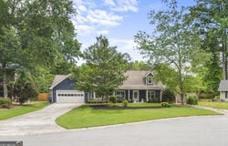 209 Hearthstone Reach, Peachtree City, GA 30269