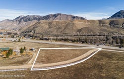 7775 COWBOY Way, Jackson, WY 83001