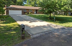 231 ACORN Drive, East Peoria, IL 61611