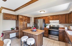 7148 Morgan Avenue N, Brooklyn Center, MN 55430