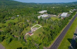 417 Mountain Rd, Readington Twp., NJ 08833-5032