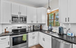 604 E Oakwood Street, Mebane, NC 27302