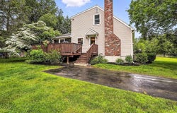 10 Captain Eager Dr, Northborough, MA 01532
