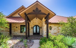 230 Waggoman Dr, Kerrville, TX 78028