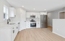 608 Wallgate Avenue, Waterloo, IA 50701