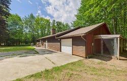74777 N Carmody, Munising, MI 49862