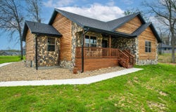 150 Sunshine Avenue, Cabool, MO 65689