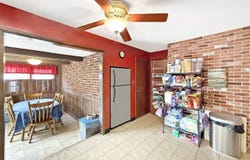 1318 West American Street, Freeport, IL 61032