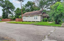 1290 Hazel Ave, Beaumont, TX 77701