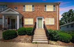 1509 Swallow Drive, St Louis, MO 63144