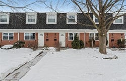 45704 Kensington St, Utica, MI 48317
