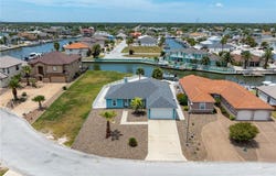 1074 S Bay Street, Aransas Pass, TX 78336