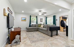 614 MOORSIDE DR, Windcrest, TX 78239-2538