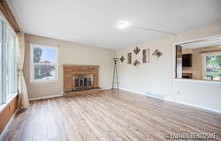 2751 Valley Avenue NW, Grand Rapids, MI 49544