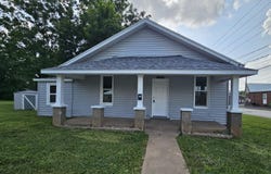 1203 S West Street, Mt Vernon, MO 65712
