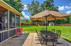 4277 Stonegarden Lane, Newburgh, IN 47630