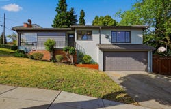 4880 Mancini Dr, Castro Valley, CA 94546