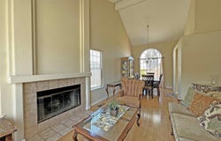 1114 Alta Marino Cir, Pinole, CA 94564