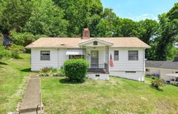 110 Disston Rd, Oak Ridge, TN 37830