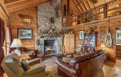 1218 Oakwood Loop, Wimberley, TX 78676
