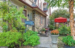 16 GLADSTONE Road, LANSDOWNE, PA 19050